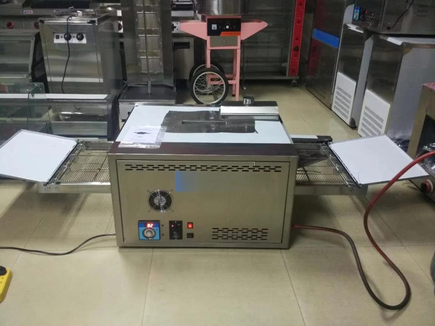 Horno de Pizza de Convección a - Pizza Conveyor Oven reseña y precio